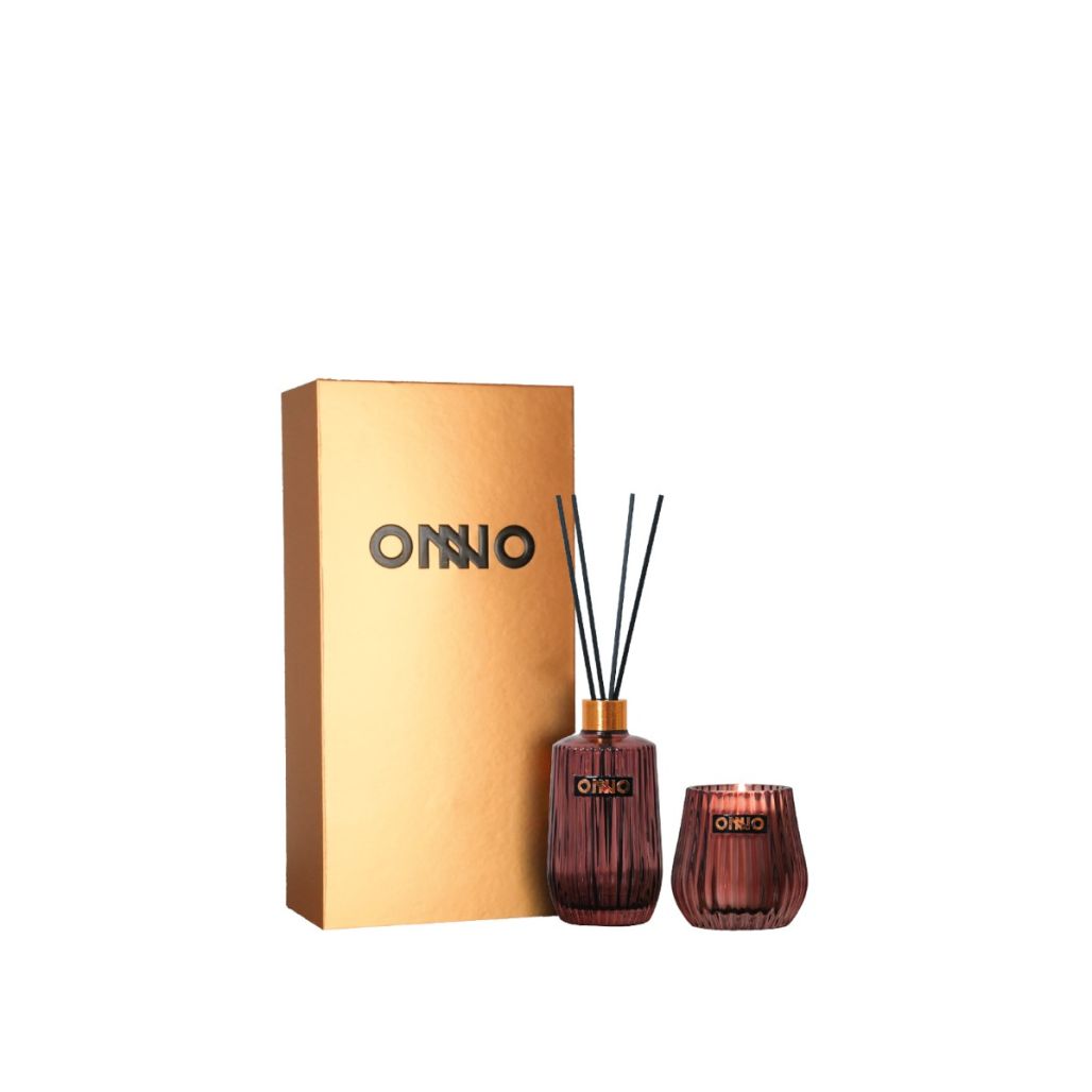 Conjunto De Presente: Eclectic Vela + Difusor Precious Oud